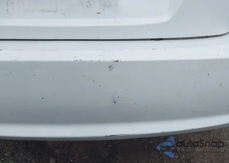 2005 Hyundai Elantra Gls/Gt z USA, uszkodzony, nr VIN KMHDN46DX5U154585